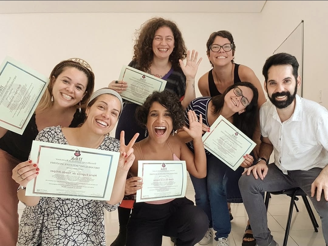 Prática em grupo na Casa Theta